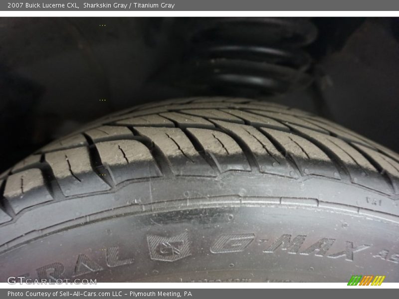 Sharkskin Gray / Titanium Gray 2007 Buick Lucerne CXL