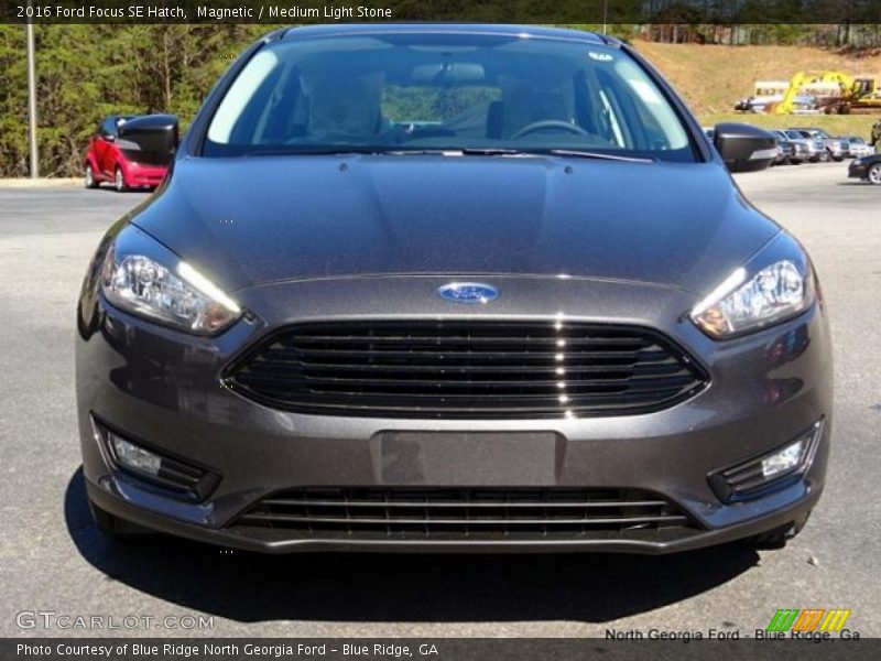 Magnetic / Medium Light Stone 2016 Ford Focus SE Hatch