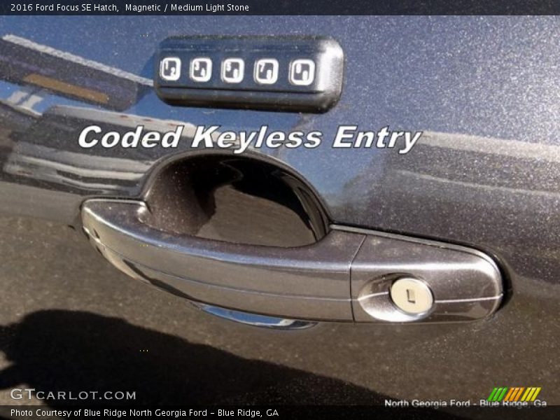 Magnetic / Medium Light Stone 2016 Ford Focus SE Hatch