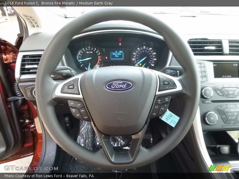 Bronze Fire Metallic / Medium Earth Gray 2016 Ford Fusion S
