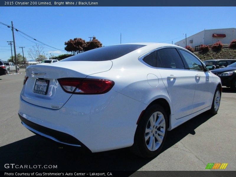 Bright White / Black/Linen 2015 Chrysler 200 Limited