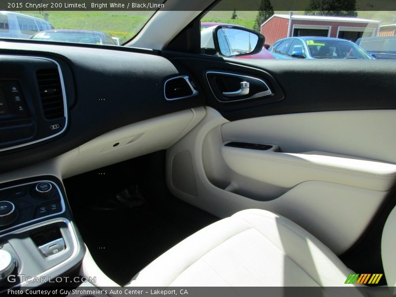 Bright White / Black/Linen 2015 Chrysler 200 Limited