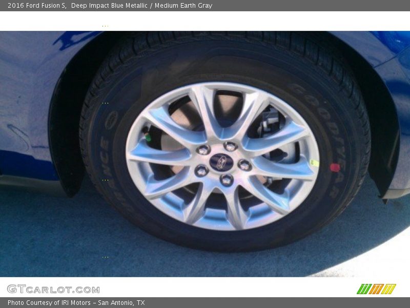 Deep Impact Blue Metallic / Medium Earth Gray 2016 Ford Fusion S