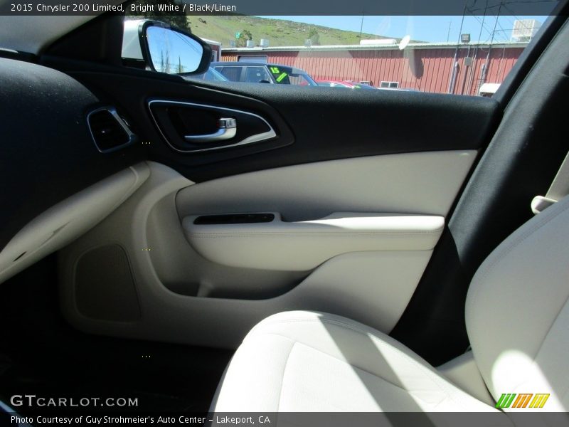 Bright White / Black/Linen 2015 Chrysler 200 Limited