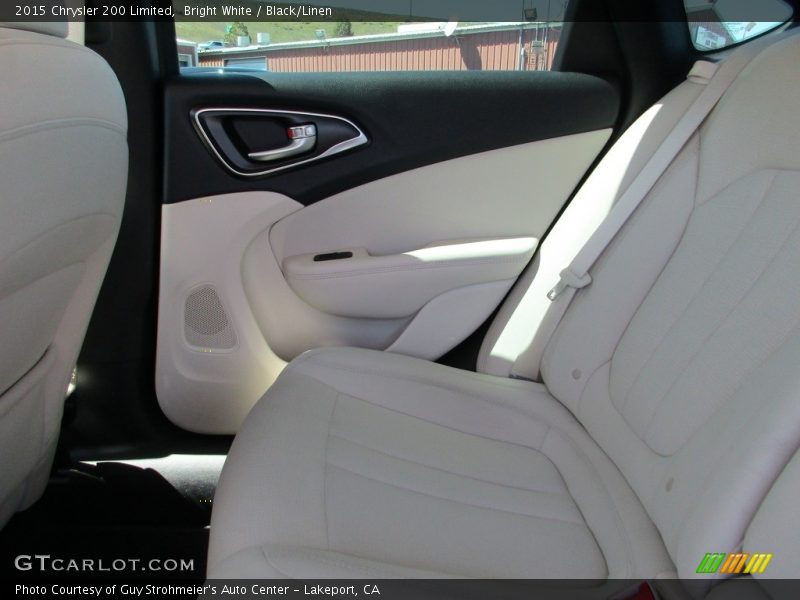 Bright White / Black/Linen 2015 Chrysler 200 Limited