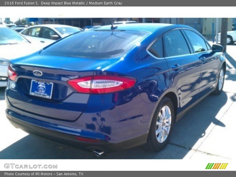Deep Impact Blue Metallic / Medium Earth Gray 2016 Ford Fusion S