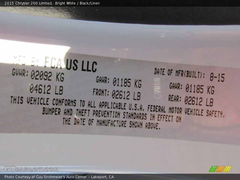 Bright White / Black/Linen 2015 Chrysler 200 Limited