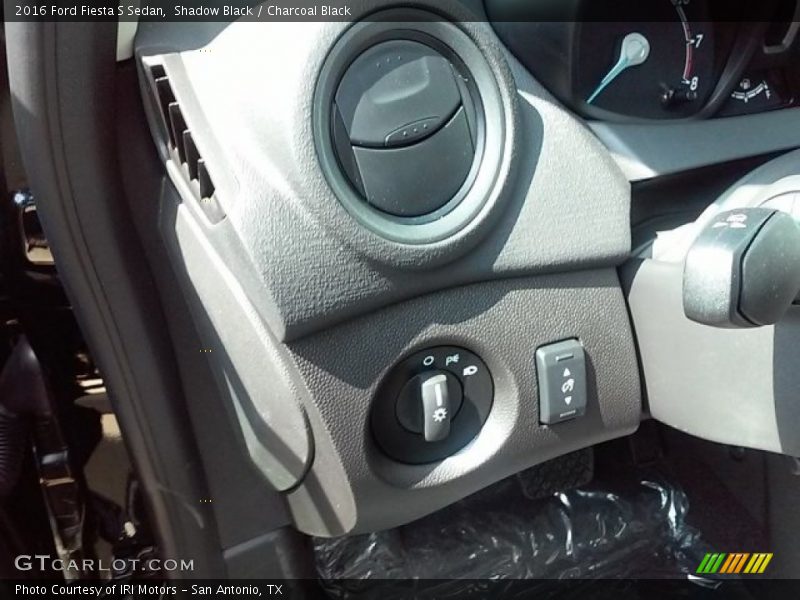 Shadow Black / Charcoal Black 2016 Ford Fiesta S Sedan