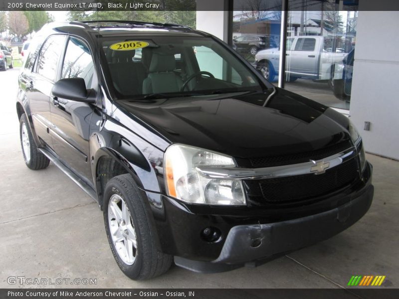 Black / Light Gray 2005 Chevrolet Equinox LT AWD