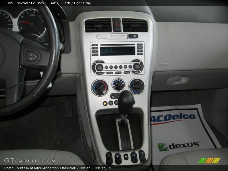 Black / Light Gray 2005 Chevrolet Equinox LT AWD