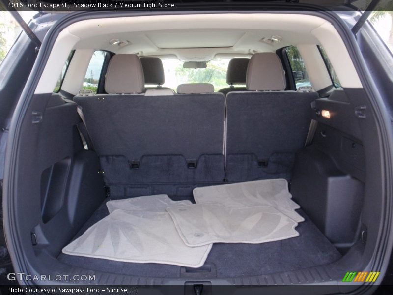 Shadow Black / Medium Light Stone 2016 Ford Escape SE