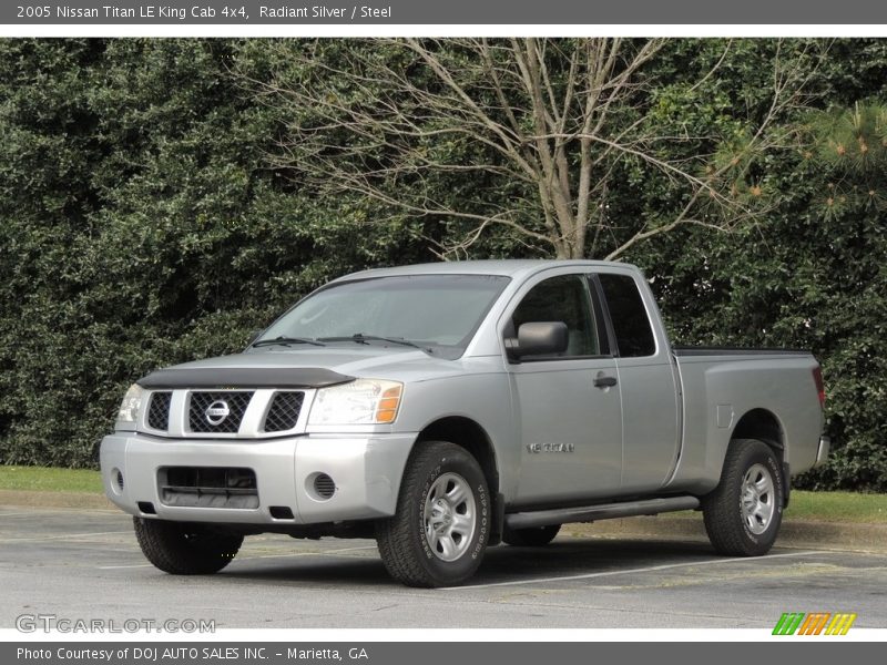Front 3/4 View of 2005 Titan LE King Cab 4x4