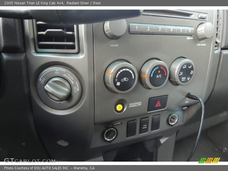 Radiant Silver / Steel 2005 Nissan Titan LE King Cab 4x4