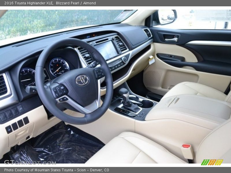 Blizzard Pearl / Almond 2016 Toyota Highlander XLE