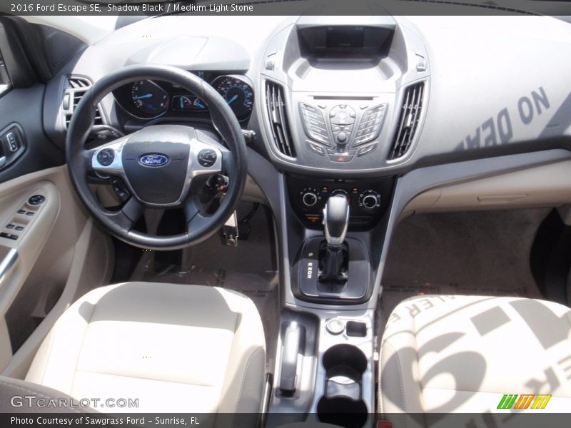 Shadow Black / Medium Light Stone 2016 Ford Escape SE