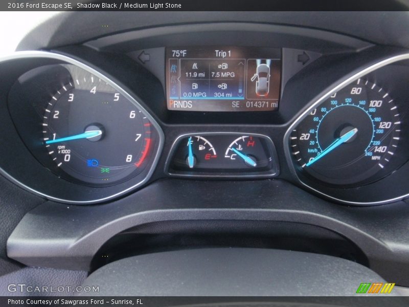 Shadow Black / Medium Light Stone 2016 Ford Escape SE