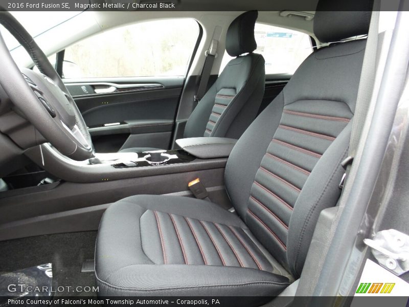 Magnetic Metallic / Charcoal Black 2016 Ford Fusion SE