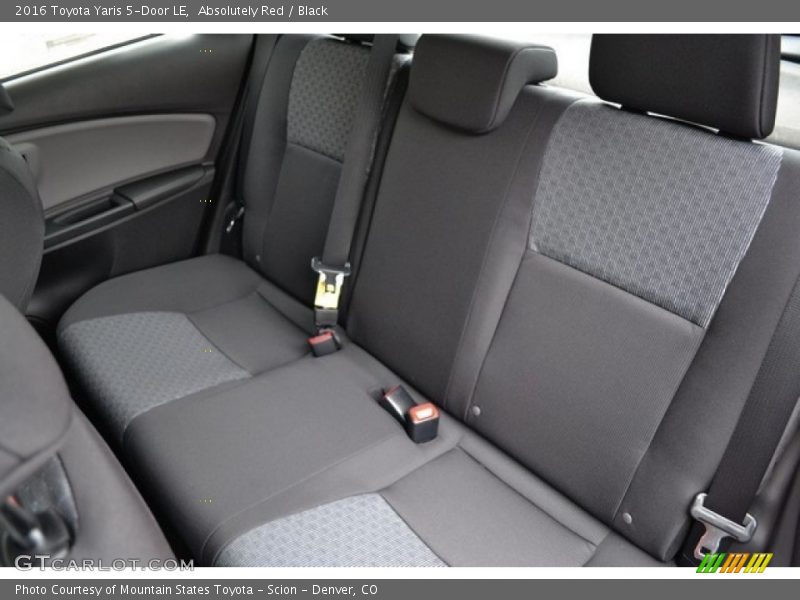 Absolutely Red / Black 2016 Toyota Yaris 5-Door LE