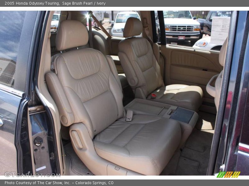 Sage Brush Pearl / Ivory 2005 Honda Odyssey Touring