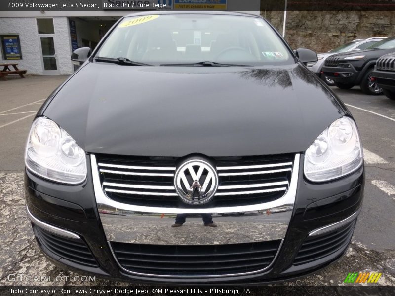 Black Uni / Pure Beige 2009 Volkswagen Jetta S Sedan