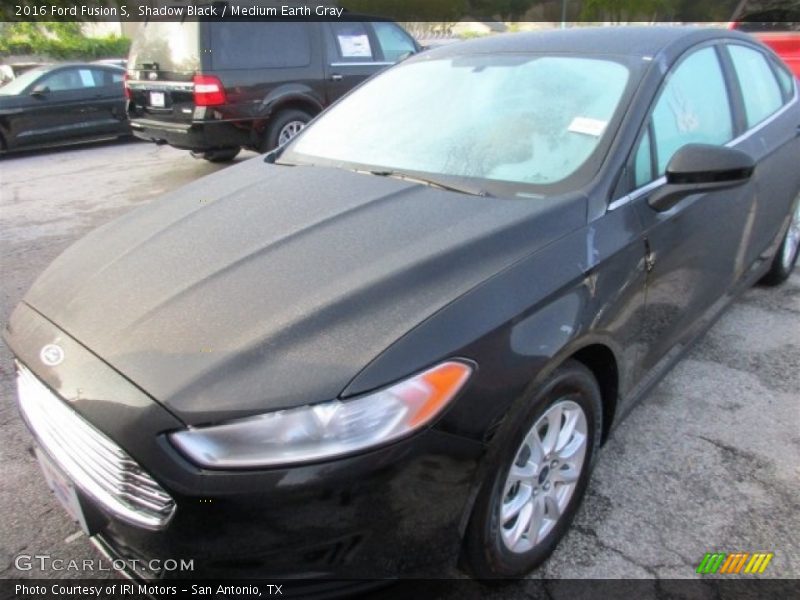 Shadow Black / Medium Earth Gray 2016 Ford Fusion S