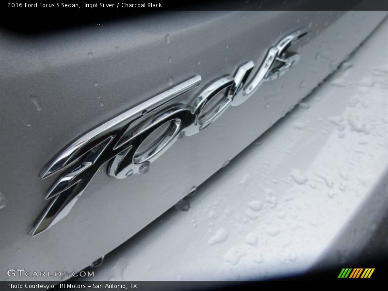 Ingot Silver / Charcoal Black 2016 Ford Focus S Sedan