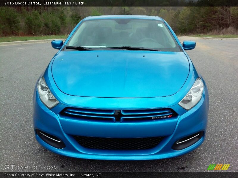 Laser Blue Pearl / Black 2016 Dodge Dart SE