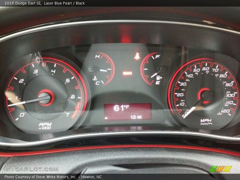 Laser Blue Pearl / Black 2016 Dodge Dart SE