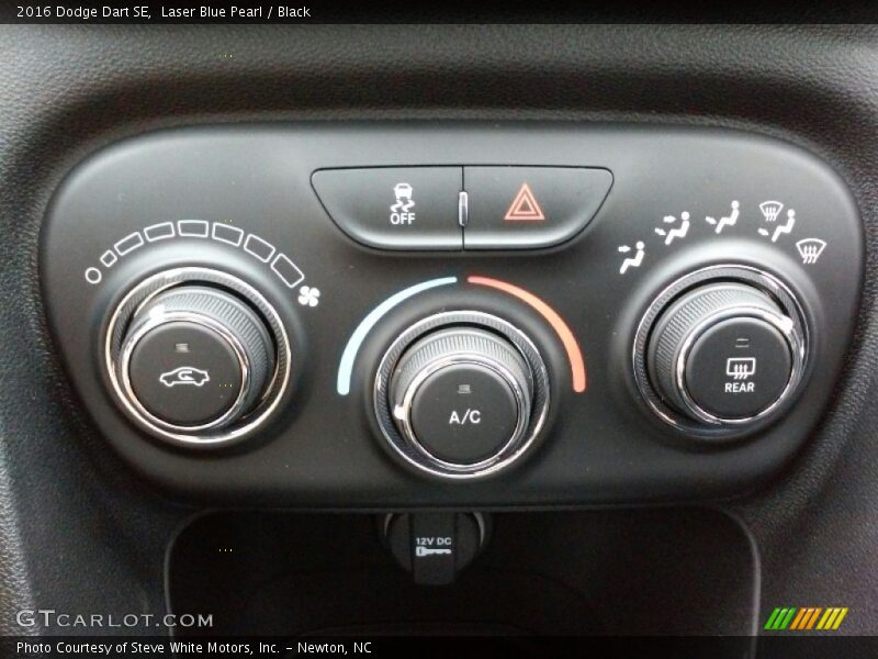 Laser Blue Pearl / Black 2016 Dodge Dart SE