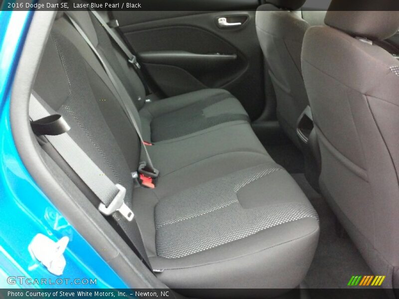 Laser Blue Pearl / Black 2016 Dodge Dart SE
