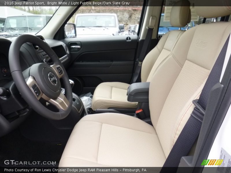 Bright White / Light Pebble Beige/Dark Slate Gray 2016 Jeep Patriot Sport