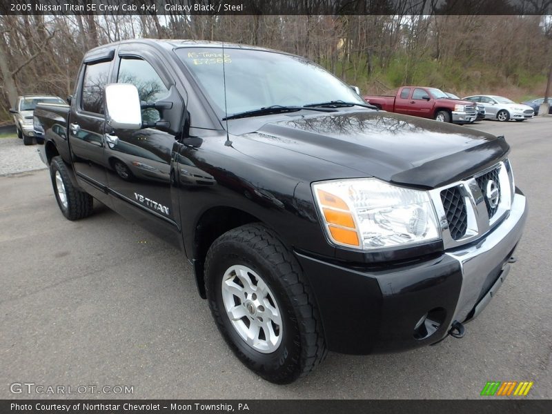 Galaxy Black / Steel 2005 Nissan Titan SE Crew Cab 4x4