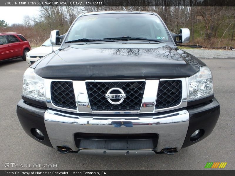 Galaxy Black / Steel 2005 Nissan Titan SE Crew Cab 4x4