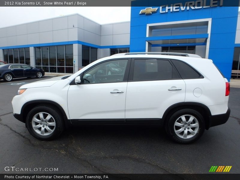 Snow White Pearl / Beige 2012 Kia Sorento LX