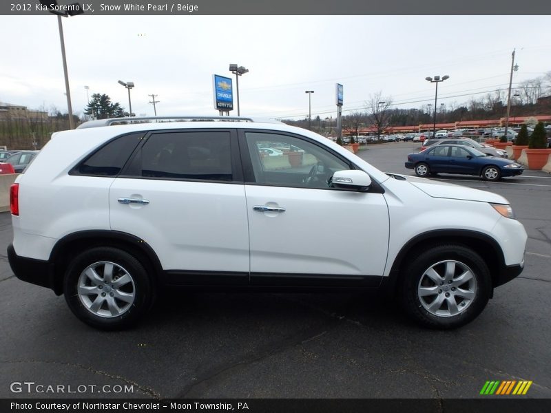 Snow White Pearl / Beige 2012 Kia Sorento LX