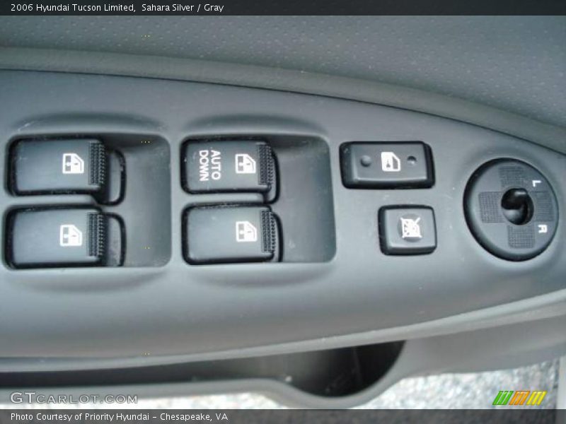Sahara Silver / Gray 2006 Hyundai Tucson Limited