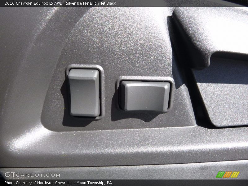 Silver Ice Metallic / Jet Black 2016 Chevrolet Equinox LS AWD