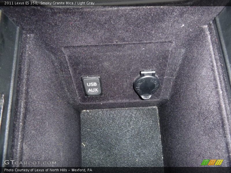 Smoky Granite Mica / Light Gray 2011 Lexus ES 350