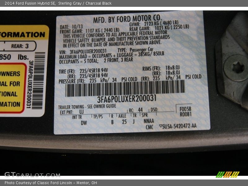 Sterling Gray / Charcoal Black 2014 Ford Fusion Hybrid SE