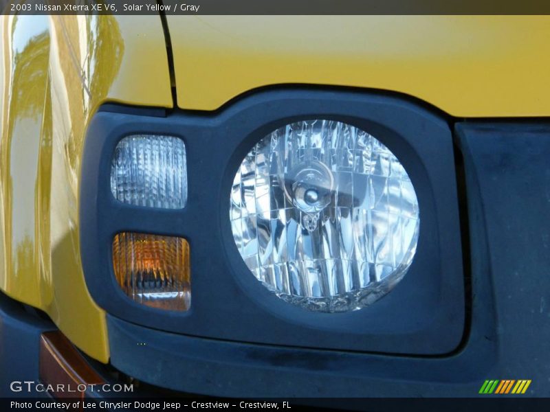 Solar Yellow / Gray 2003 Nissan Xterra XE V6