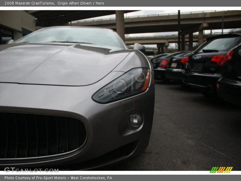 Grigio Alfieri (Silver) / Nero 2008 Maserati GranTurismo