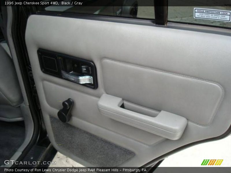 Black / Gray 1996 Jeep Cherokee Sport 4WD