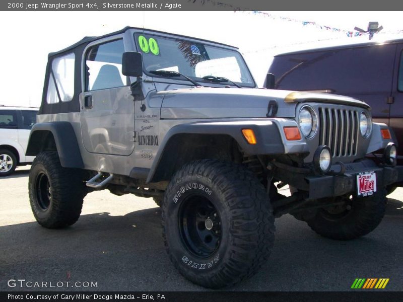 Silverstone Metallic / Agate 2000 Jeep Wrangler Sport 4x4