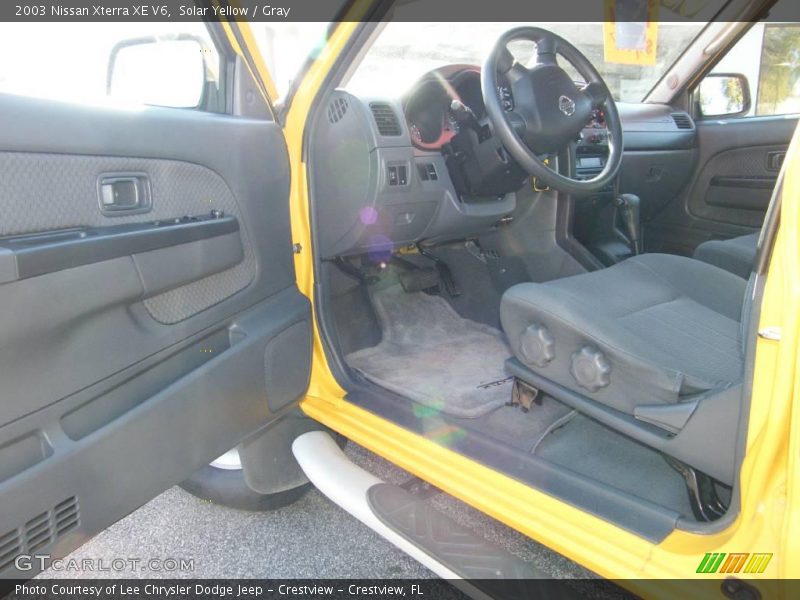 Solar Yellow / Gray 2003 Nissan Xterra XE V6