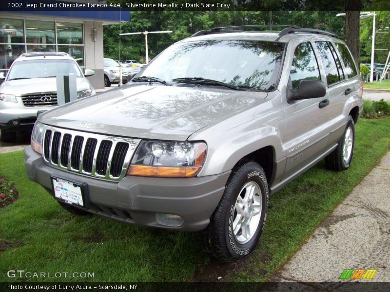 Silverstone Metallic / Dark Slate Gray 2002 Jeep Grand Cherokee Laredo 4x4