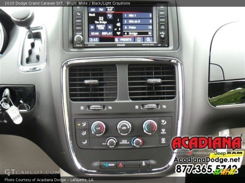 Bright White / Black/Light Graystone 2016 Dodge Grand Caravan SXT