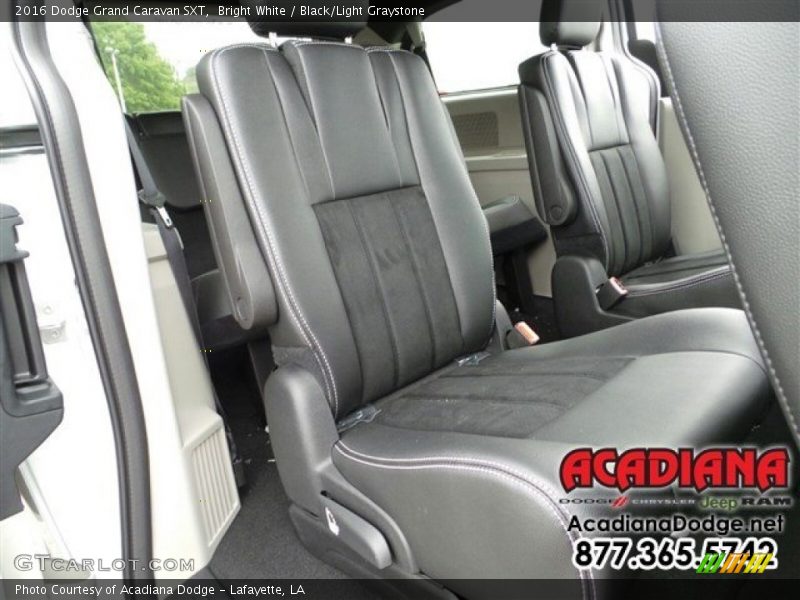 Bright White / Black/Light Graystone 2016 Dodge Grand Caravan SXT