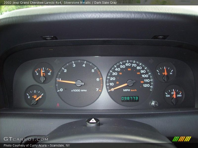 Silverstone Metallic / Dark Slate Gray 2002 Jeep Grand Cherokee Laredo 4x4