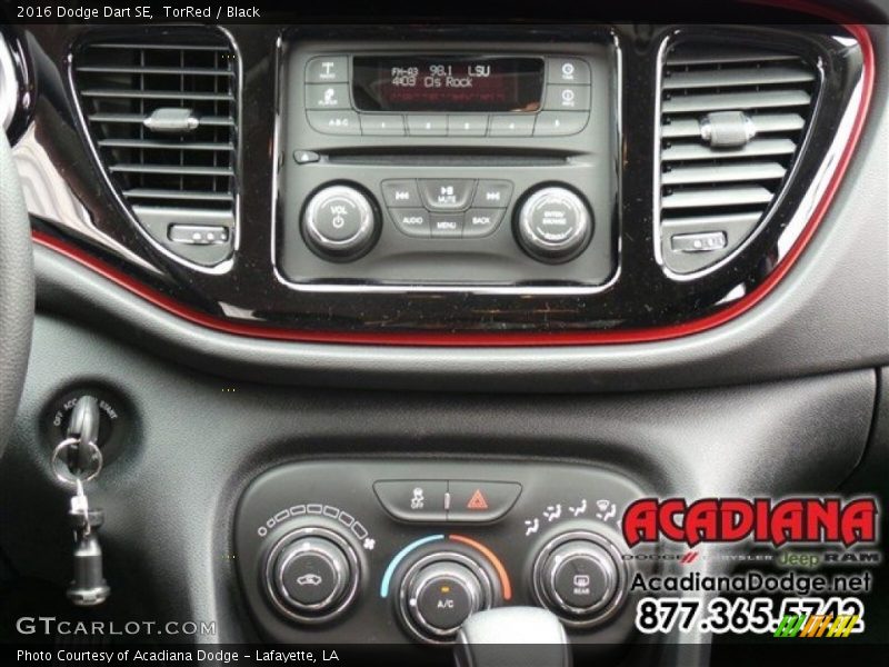 TorRed / Black 2016 Dodge Dart SE