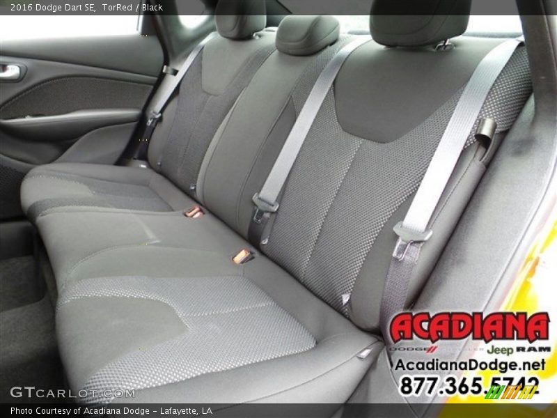 TorRed / Black 2016 Dodge Dart SE